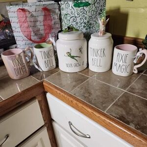 A five piece set..collectibles